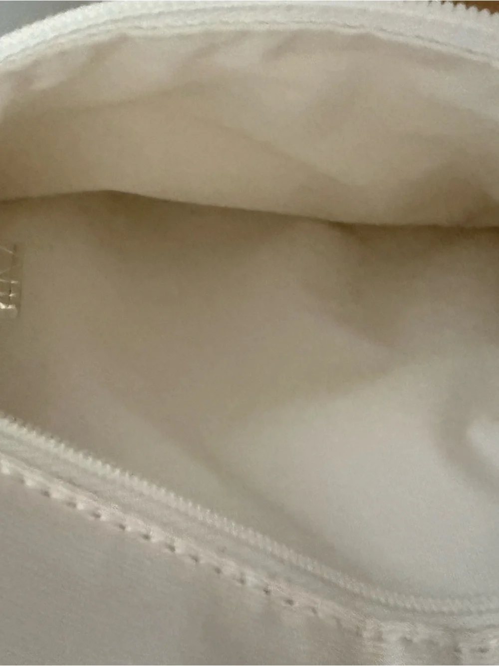 ✨ Christian Dior White Hanging Beauty Organizer Bag - Luxury ✨